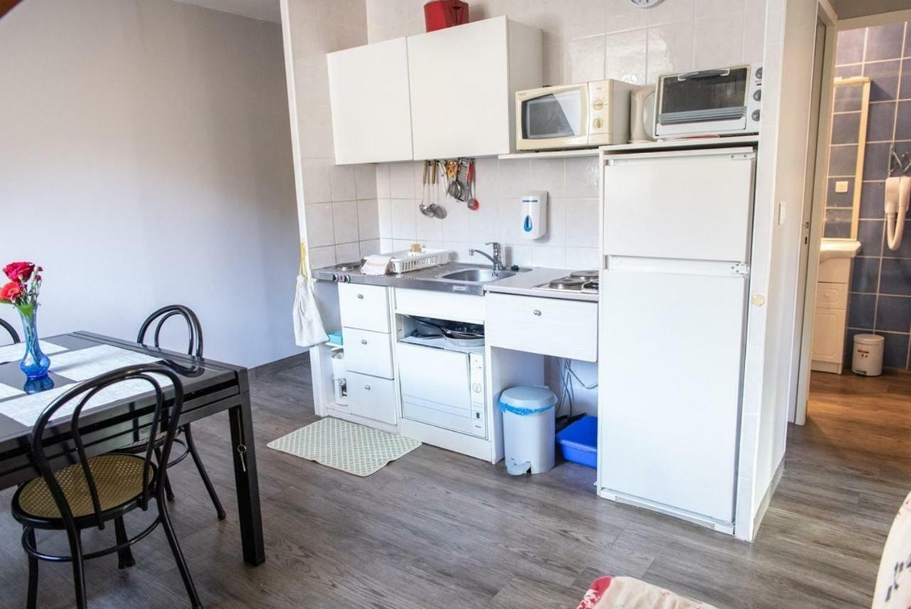 Aux Studios Du Parc Plombières-les-Bains Exteriör bild